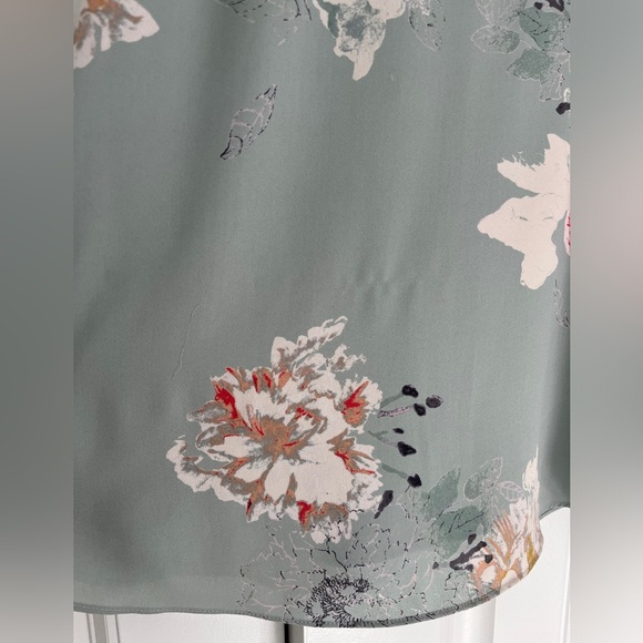 Aritzia Babaton camisole - XS - Picture 5 of 7